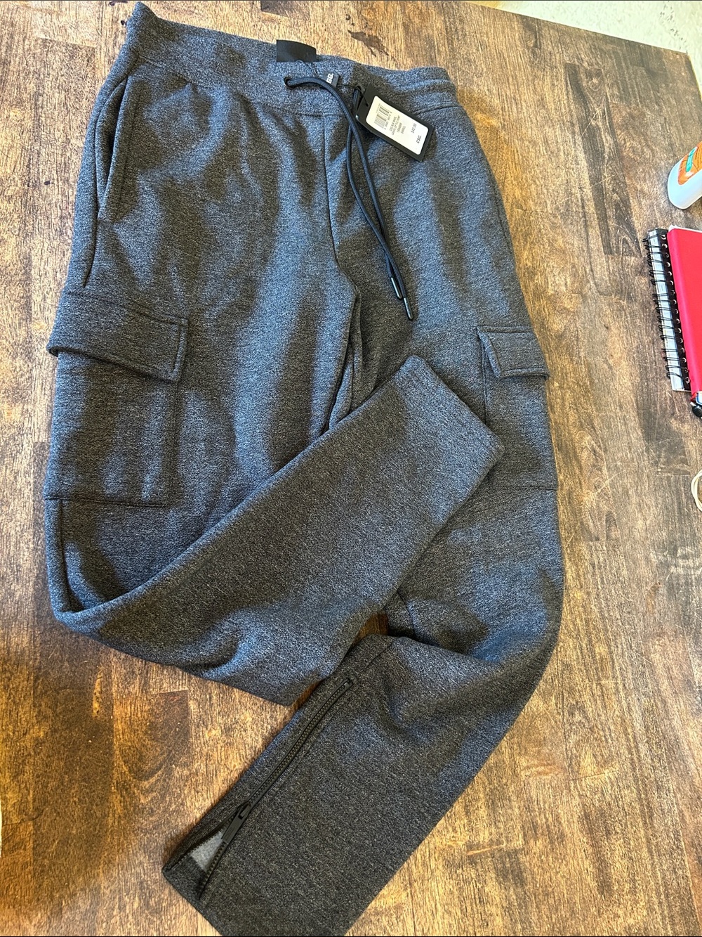Women's Skinny Cargo Sweatpants in Charcoal Gray